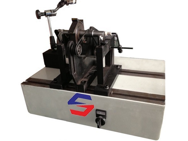 YYQ-1.6型硬支承平衡機